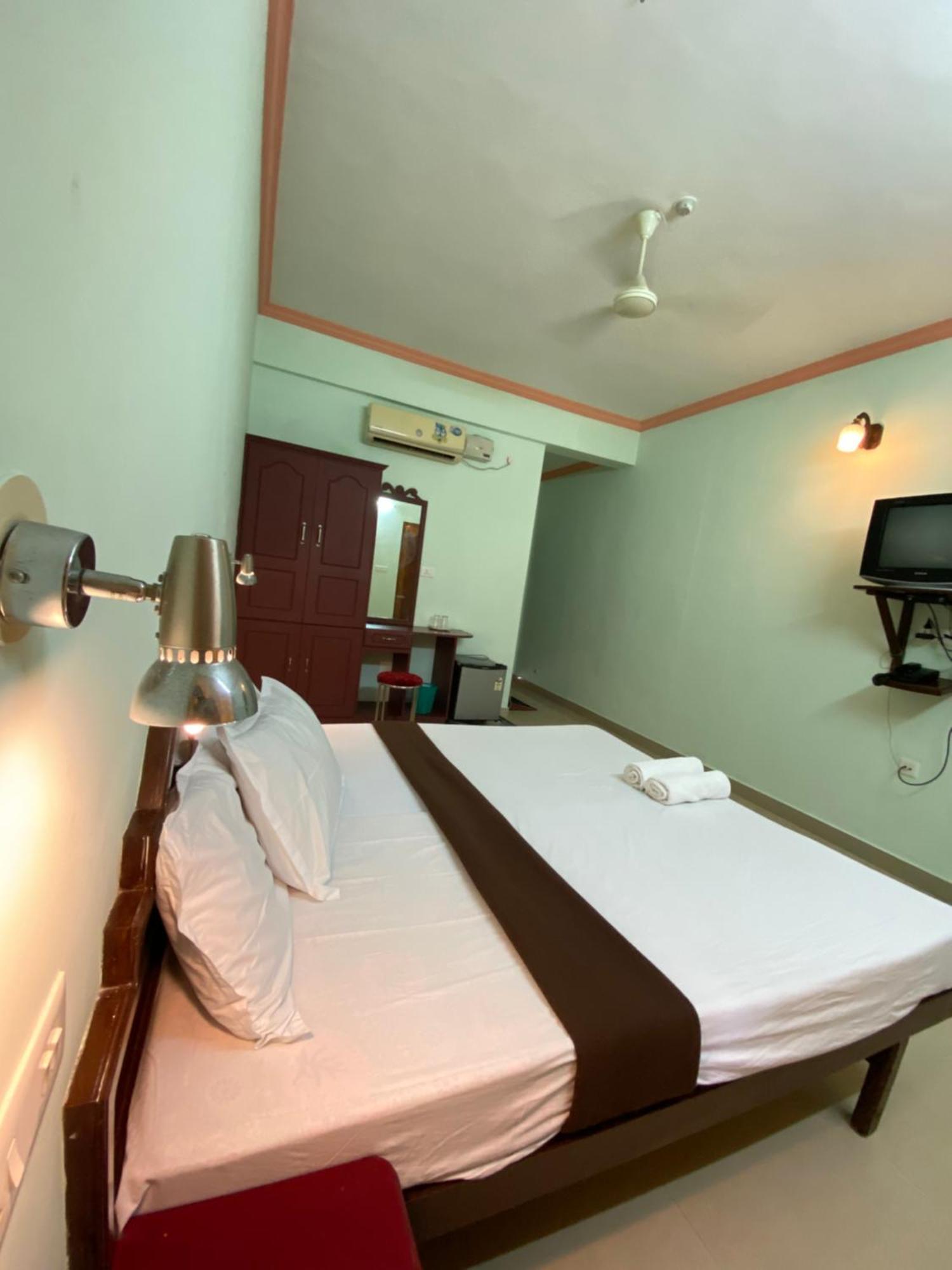 Packbag Comfort Bed & Breakfast Kovalam Zewnętrze zdjęcie