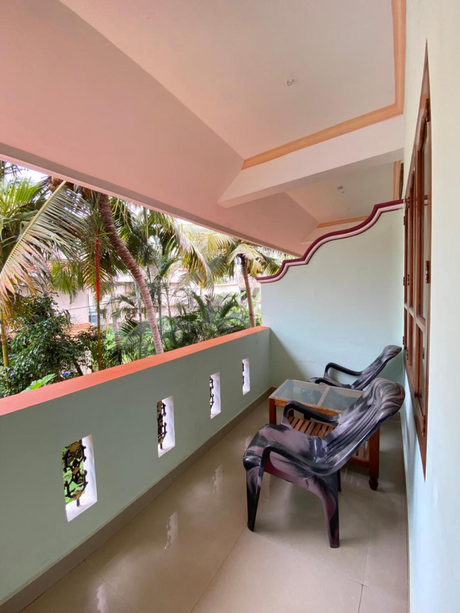 Packbag Comfort Bed & Breakfast Kovalam Zewnętrze zdjęcie